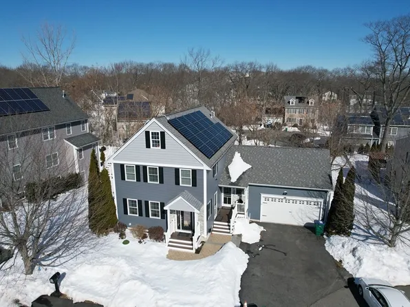 16 Ferris Rd, Lynn, MA 01904