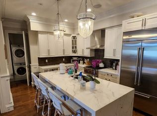 933 E 2nd St #10A, Boston, MA 02127