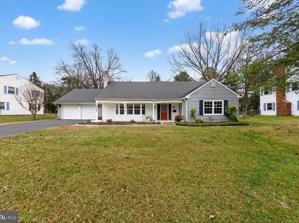 12703 Cedarbrook Ln, Laurel, MD 20708