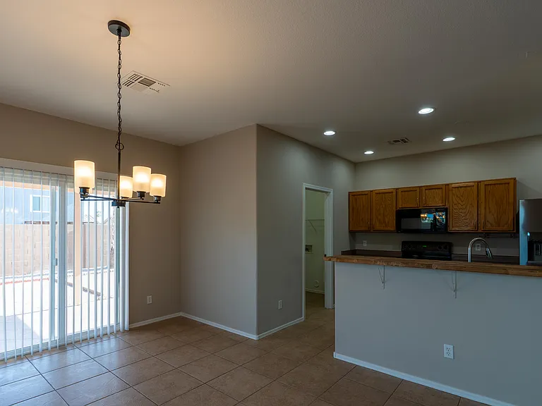 16247 W Monroe St — Photo 5