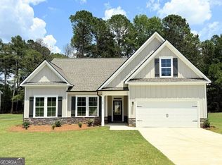 66 Westlyn Way, Winder, GA 30680