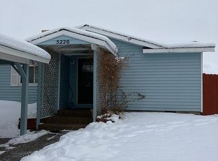 5220 Valley Hi Dr, Sun Valley, NV 89433