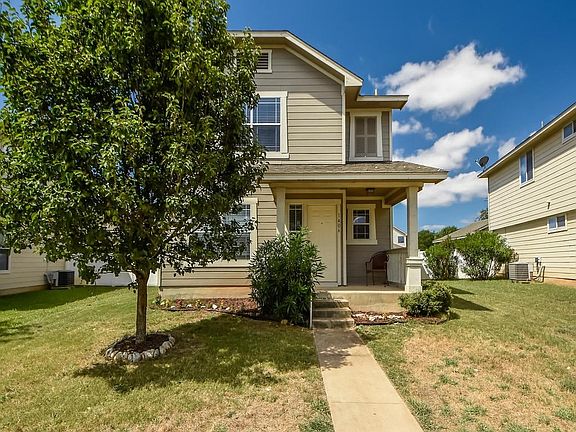 2nd image of 1406 Colorado Bend Dr