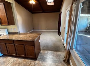 1174 London Way, Napa, CA 94559