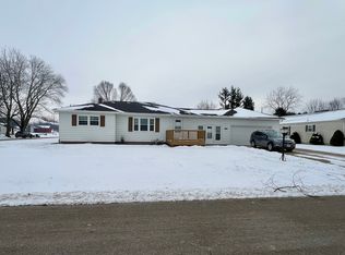 11405 NE West Ave, Magnolia, OH 44643