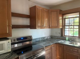 53 Depot Rd E, Kingston, NH 03848