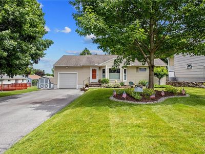 131 Skyview Ter, Syracuse, NY, 13219