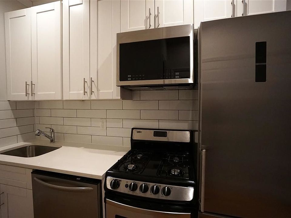 1st image of 305 E 56th St APT 1F