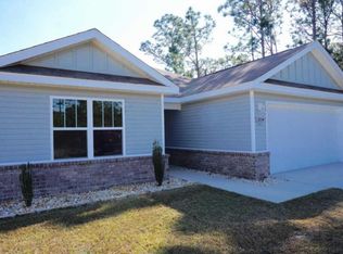 2034 Alhambra St, Navarre, FL 32566