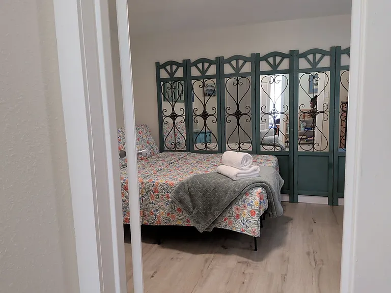 1021 W Mill Ave — Photo 16