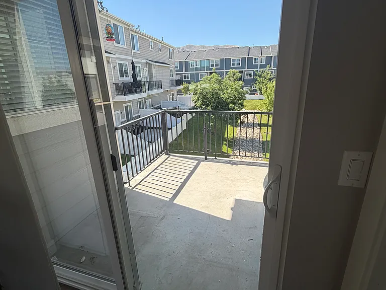 36 E Yellow Cliff Dr — Photo 5