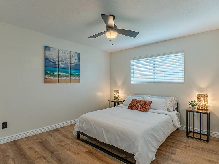1133 S Farmer Ave #3 — Photo 9