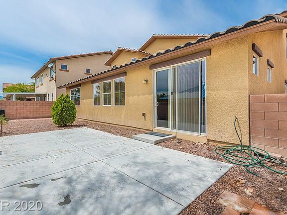 4th image of 3413 Livia Ave