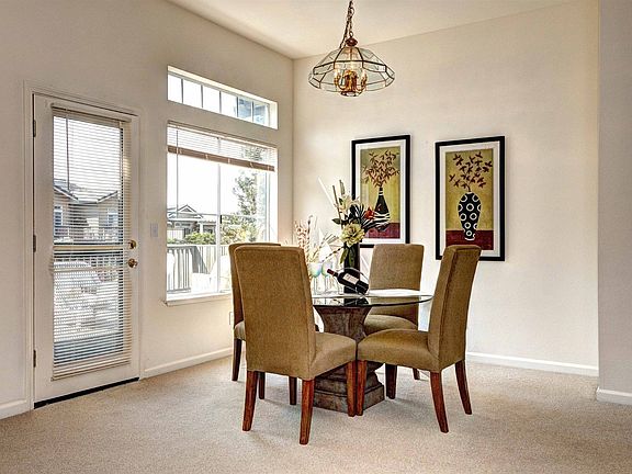 4th image of 8606 Vineyard Creek Ct