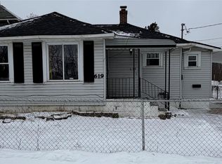 619 E Dartmouth St, Flint, MI 48505