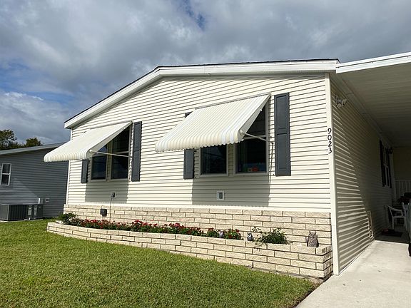 4th image of 9023 Nautilus Cir