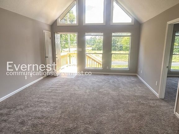 3rd image of 8025 Marsh Mountain Rd