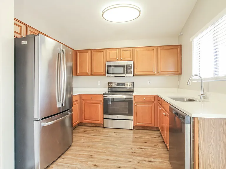 14841 W Redfield Rd — Photo 6
