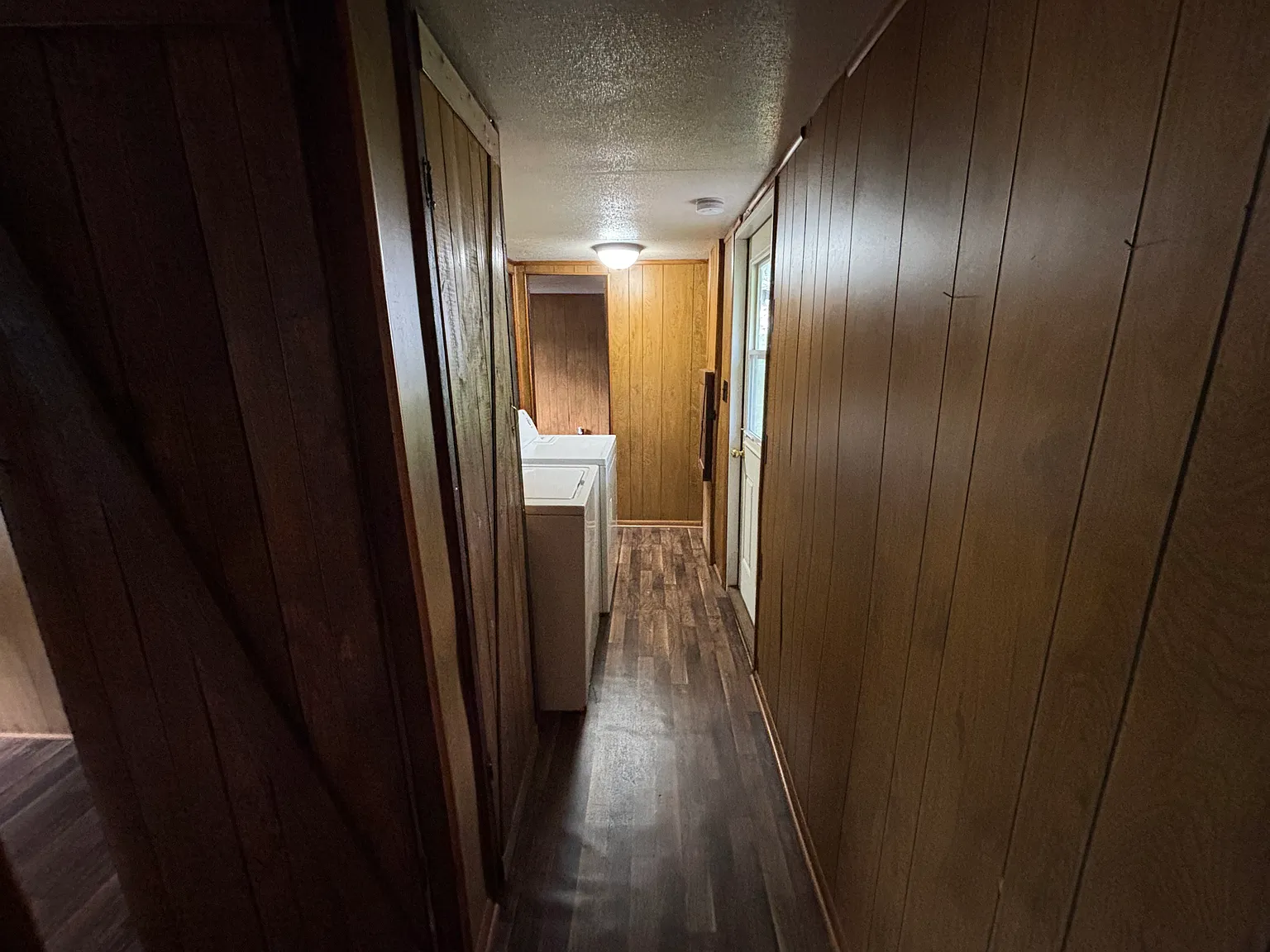 2 bed, $850 — Photo 2