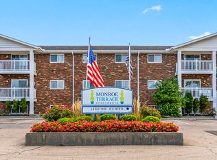 300 Courtland Dr #C10, Monroe, OH 45050