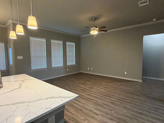 4th image of 8920 Kiowa Dr