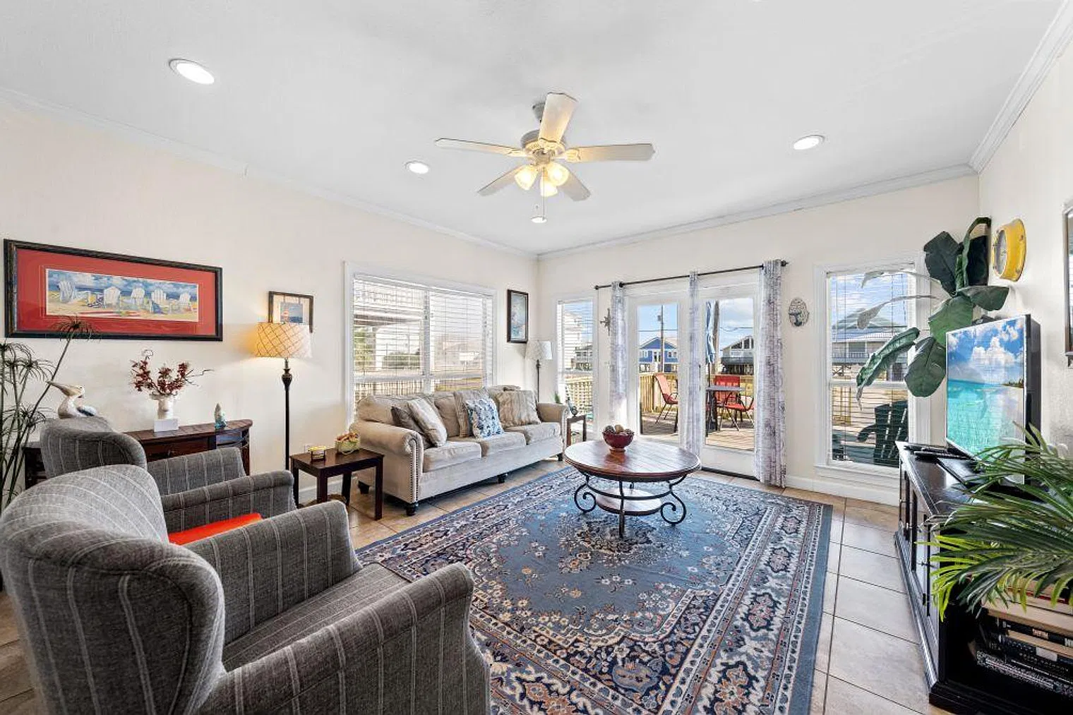 3 bed, 3.0 bath, 1496 sqft, $3,486 — Photo 1