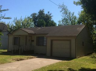322 E 1st St, Deer Park, TX 77536