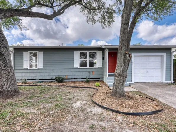 1705 Sycamore Pl, Corpus Christi, TX 78416
