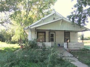 327 Wiebe St, Beatrice, NE 68310