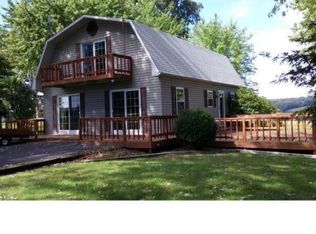 1744 Running Deer Dr, Auburn, PA 17922