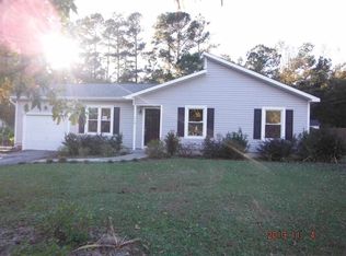 220 Fire Tower Rd, Richlands, NC 28574