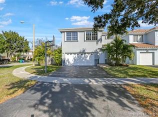 11571 S Open Ct, Cooper City, FL 33026