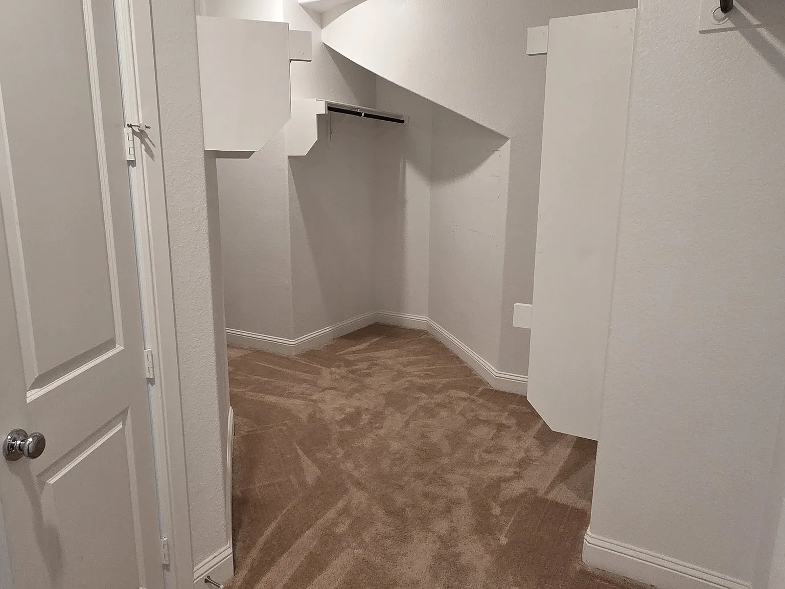 1112 Maverick Drive - 1 — Photo 4