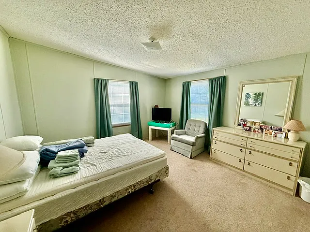 470 Hilltop Ct — Photo 20