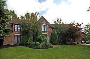 1st image of 6363 Woodland Dr