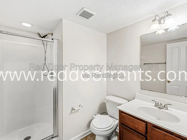 13340 Golden Gate Dr E — Photo 24
