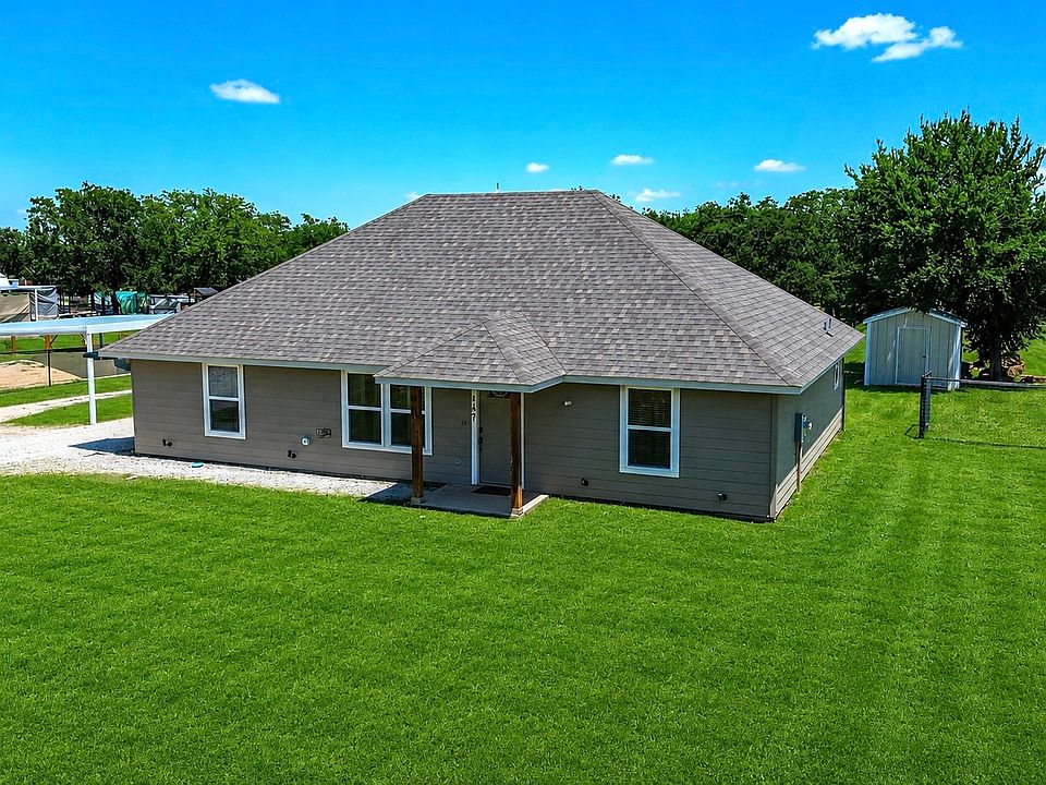 1st image of 147 Brown Ln