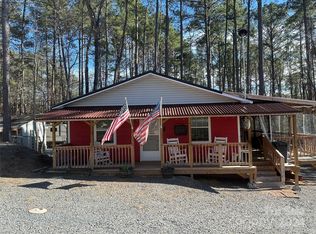 112/110 Crows Nest Ct, Mount Gilead, NC 27306