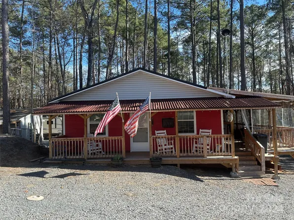 112/110 Crows Nest Ct, Mount Gilead, NC 27306