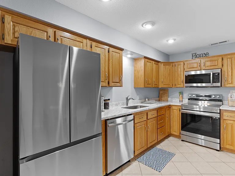 4838 Huron Dr — Photo 14