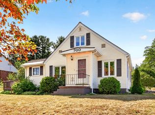 700 Poplar St, Ishpeming, MI 49849