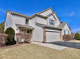 464 Heather Ct, Lindenhurst, IL 60046