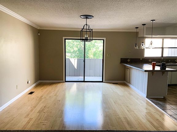 5th image of 8701 Olde Colony Trl APT 61