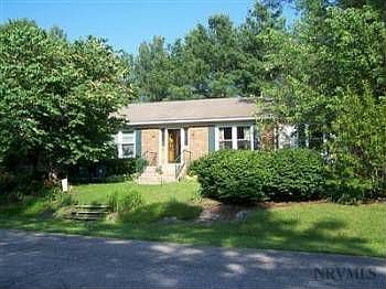 1st image of 306 Mulberry Dr
