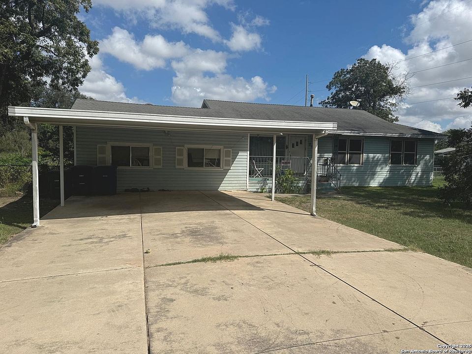 1st image of 257 Glenoak