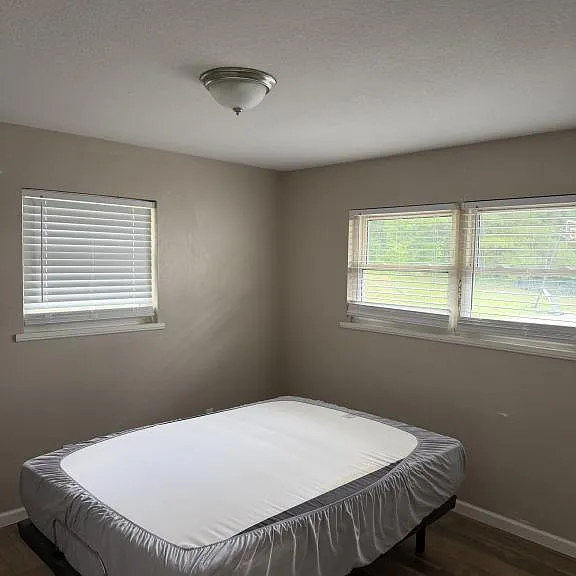 3216 Mayfield Dr #7 — Photo 6