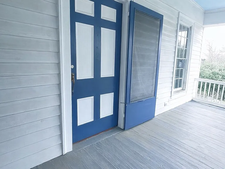 820 7th Ave N #4 — Photo 1