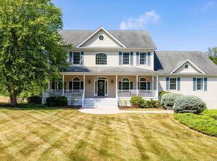 75 Burgess Rd, Morris, CT 06763