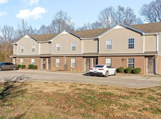 689 Oliver Loop APT F, Clarksville, TN 37040