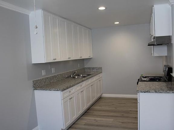 Similar Unit Pictured